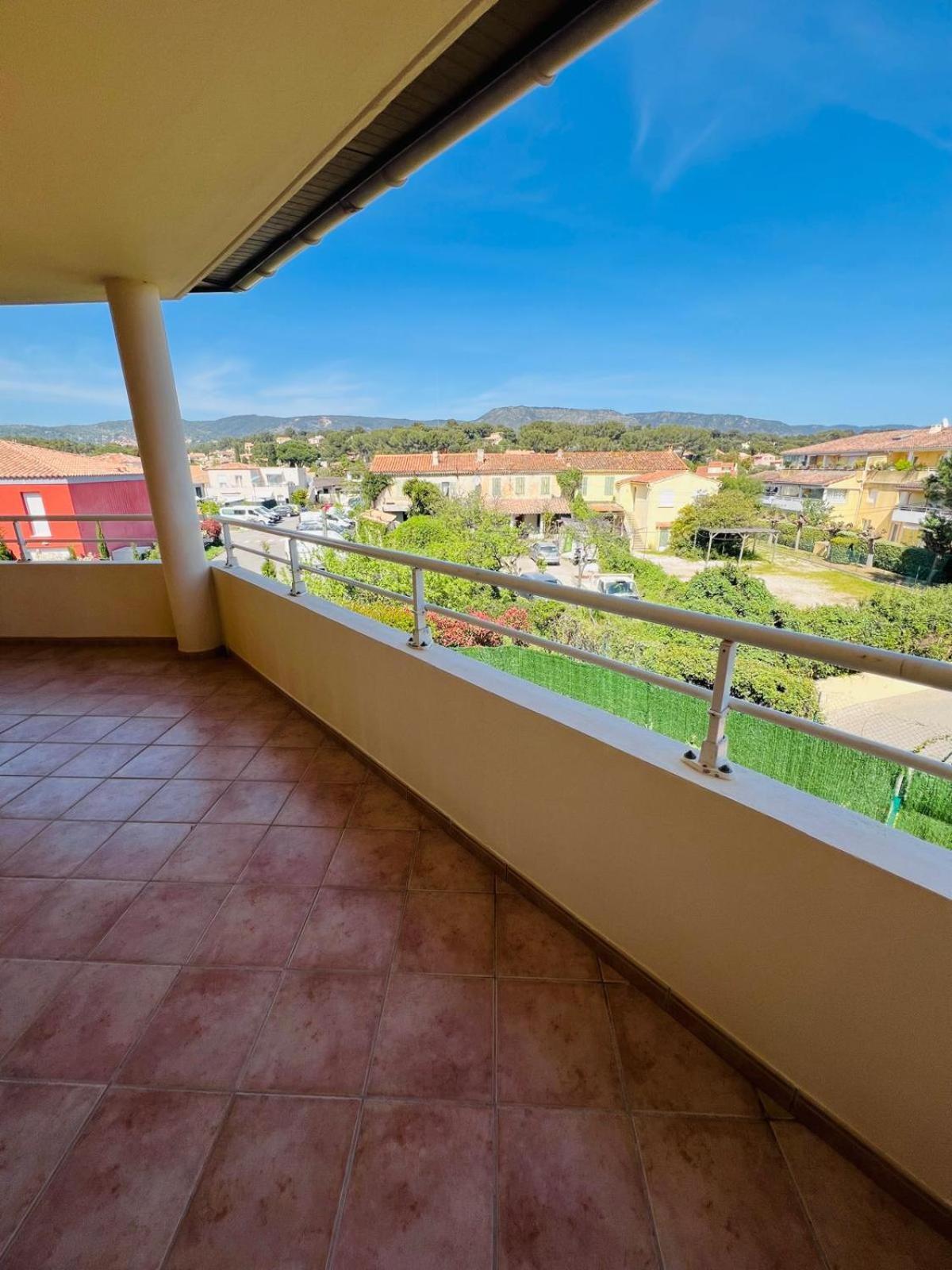 Maison A 700M De La Mer Bormes-les-Mimosas Exterior foto